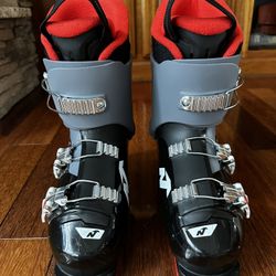Nordica Speedmachine J3 2025/26 Ski Boots