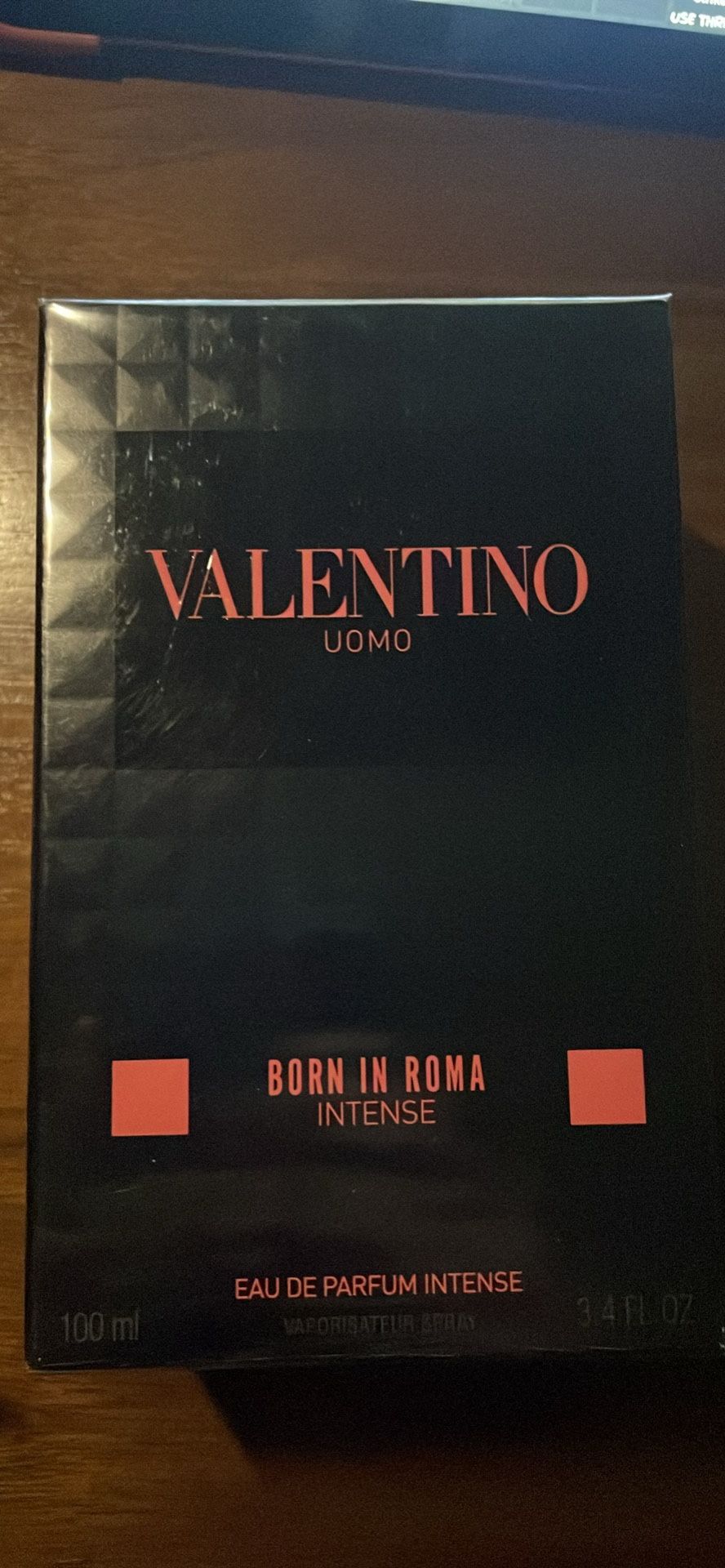 Valentino Cologne