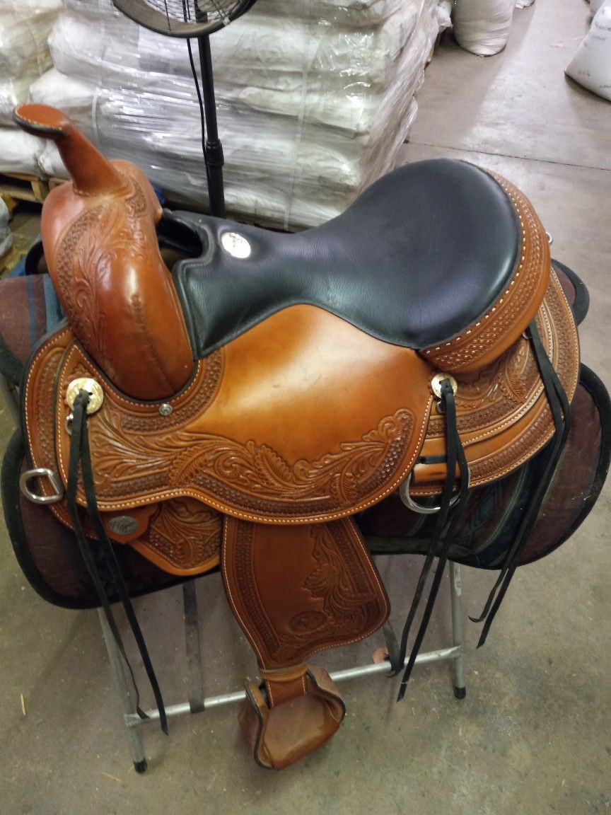 CIRCLE Y FLEX 2 GOODNIGHT SADDLE 