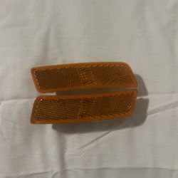2021-2025 Buick Envinsion Side Marker Lamps
