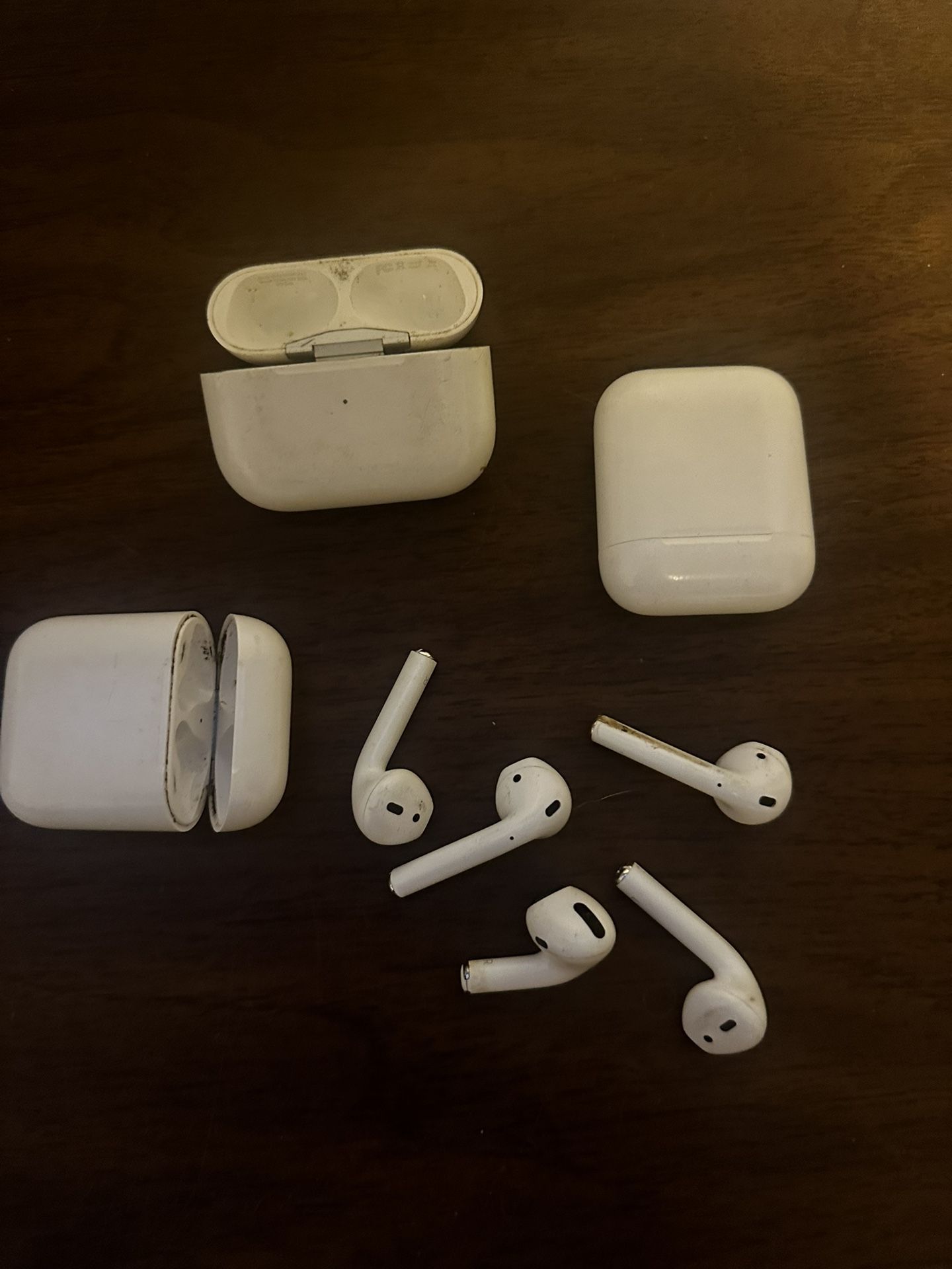 AirPods