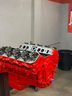 454 GM long block engine