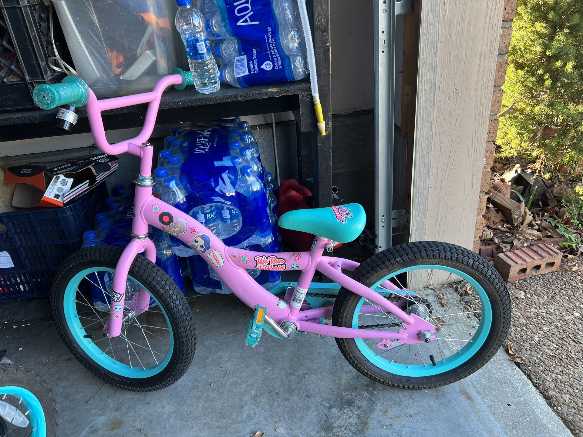 Bicycles Like New 30 Both