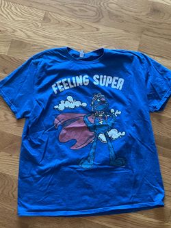 Adult XL royal blue Sesame Street t-shirt Super Grover with the text "FEELING SUPER"