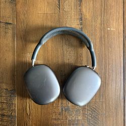 Apple AirPods Max – Space Gray – Works Great – Priced to Sell