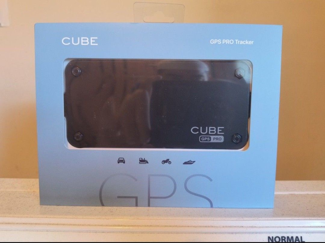 GPS Vehicle Tracker - CUBE