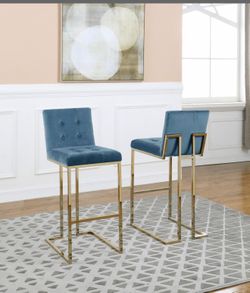 Tufted velvet bar stool