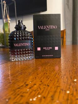 Valentino Uomo Born In Roma Intense Cologne 3.4oz (100mL) – Barely Used