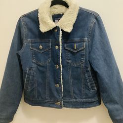 Vintage Denim jacket With Faux Fur Inner Lining Sz.  Sm