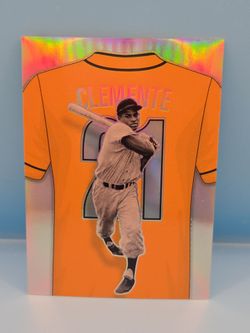 2025 Panini Crusade Roberto Clemente Numbers #13 Silver Prizm Insert Pirates HOF