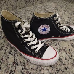 Converse Chuck Taylor Lux Mid Wedge