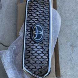 Toyota Tacoma OEM Black & Silver Grille (Gen 3) “Blackout”