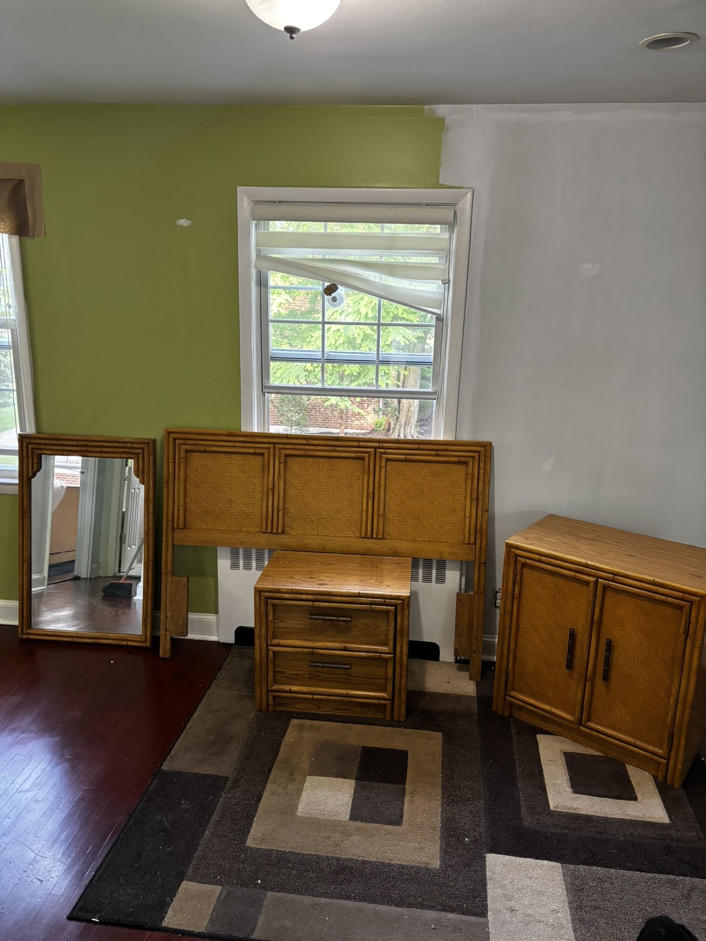 4 Piece Bedroom Set