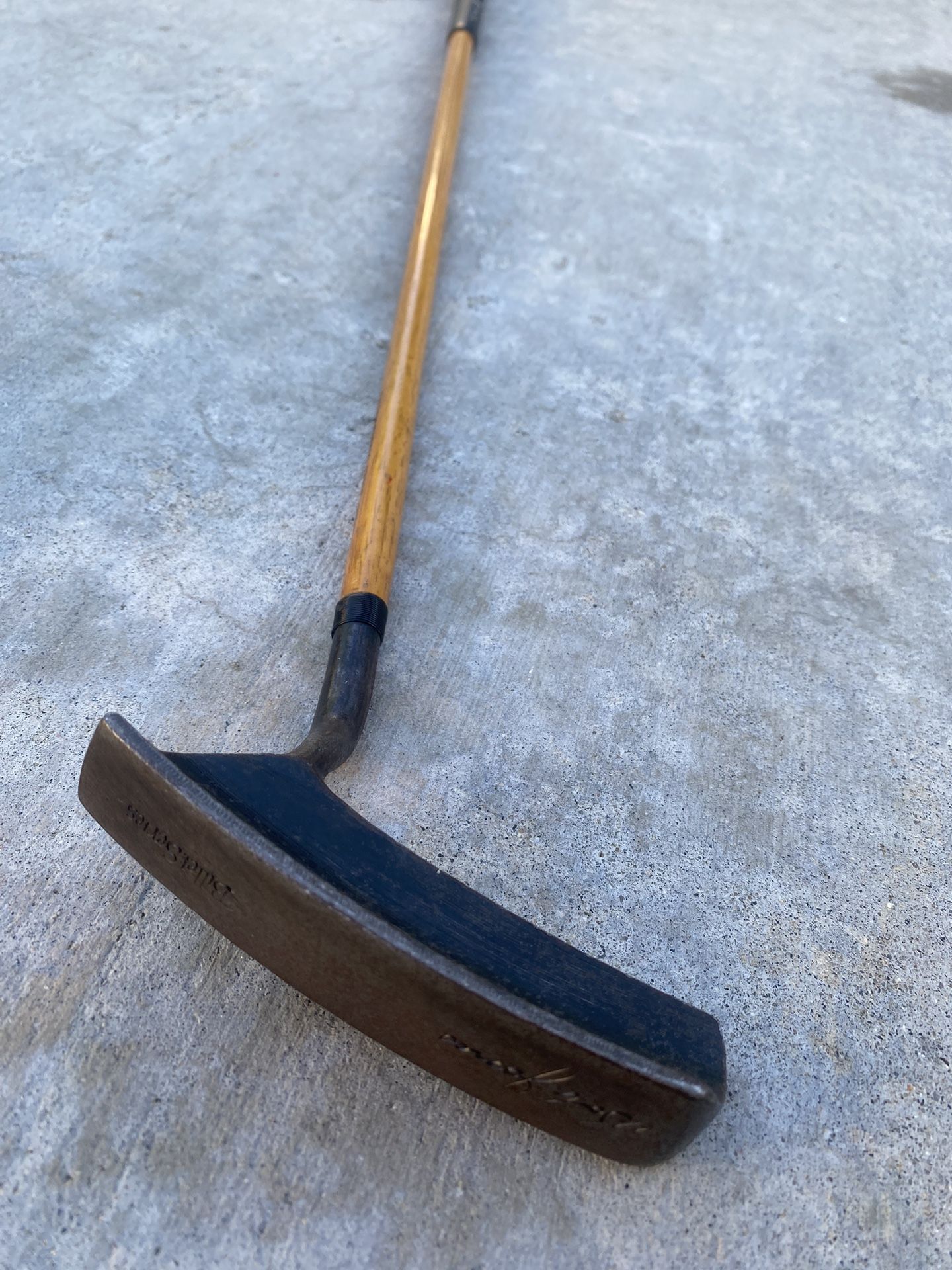 Putter Vintage Spalding Calamity Jane – Bois, Main Droite, époque Bobby Jones