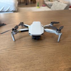 DJI Mini SE - Drone and Battery Only