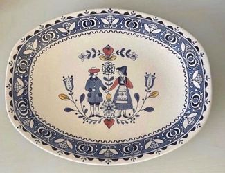 Vintage Johnson Brothers "Hearts & Flowers" oval serving platter.