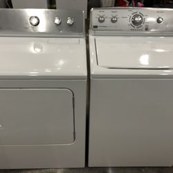 Maytag set Washer And Dryer Electric 