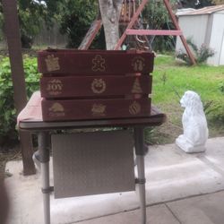 Wooden Crates Christmas Edition 