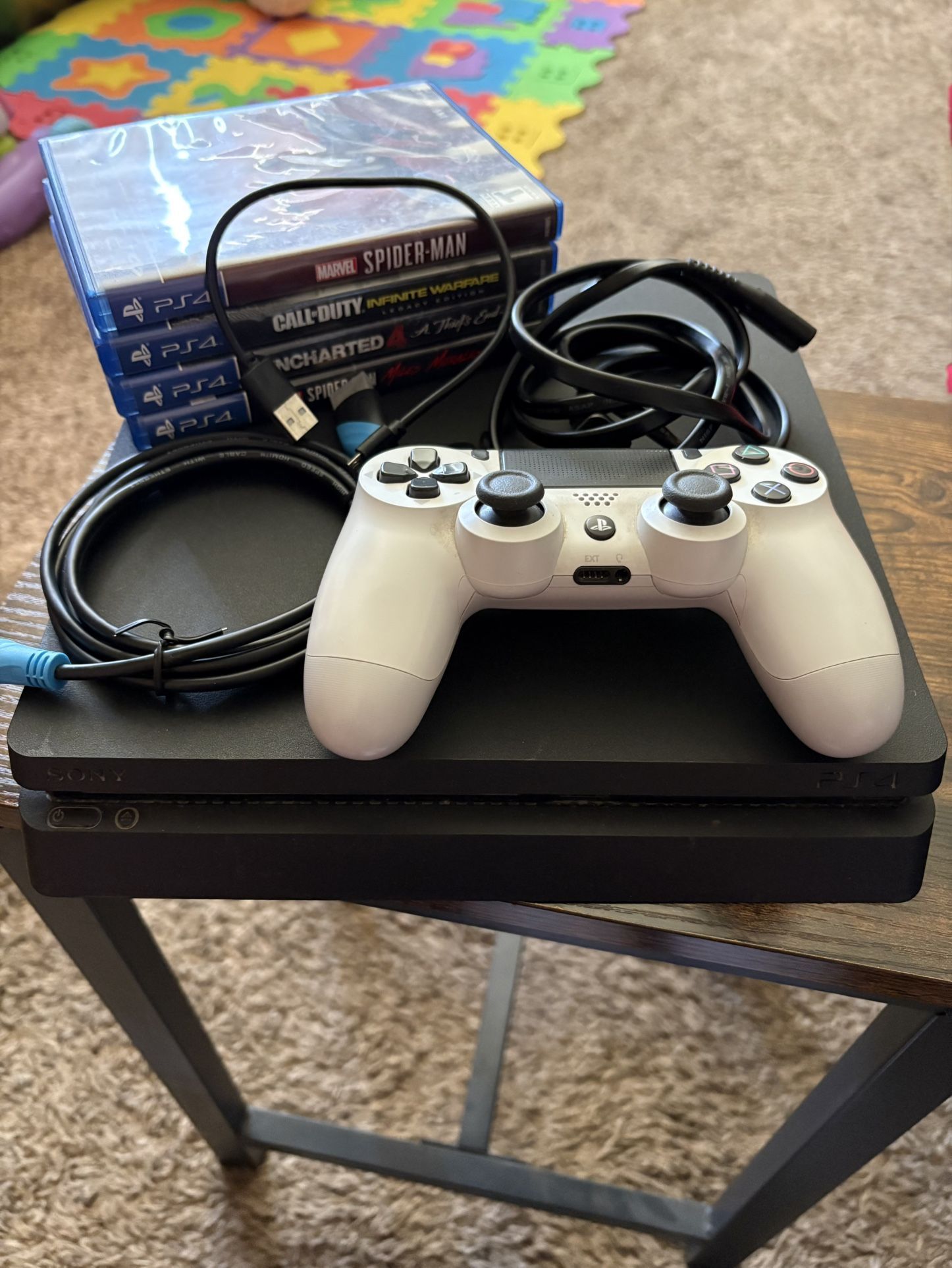 PS4 Slim With Games And Controller