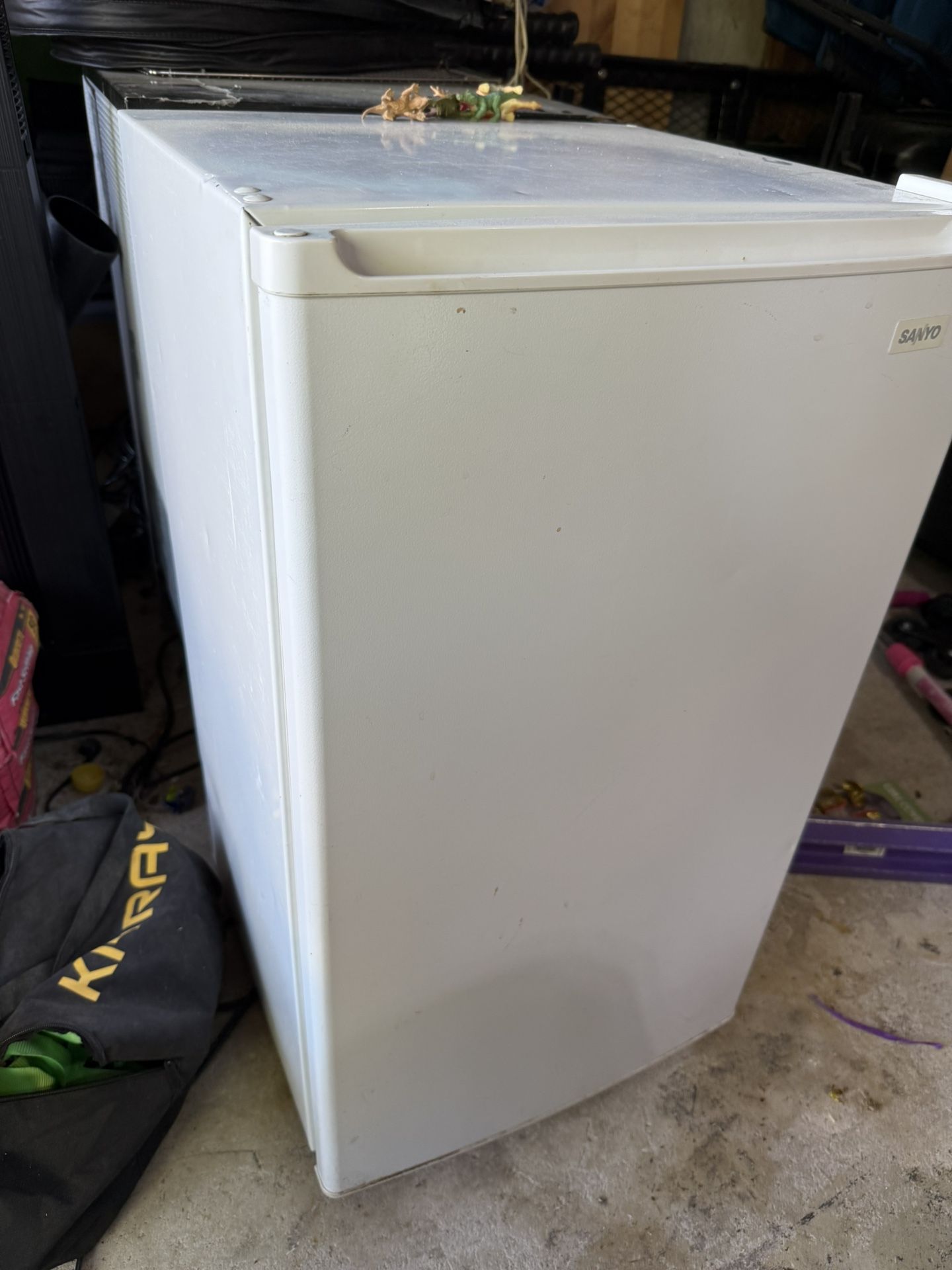 Mini Fridge