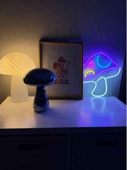 Mushroom room decor Lot