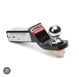 Tow hitch Ball - Barely Used. Excellent condition