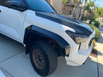 Method bronze Rims bead grip 16x8 and BF Goodrich KO3 tires