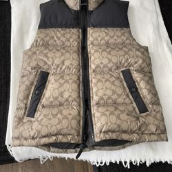 Coach puffer Vest 