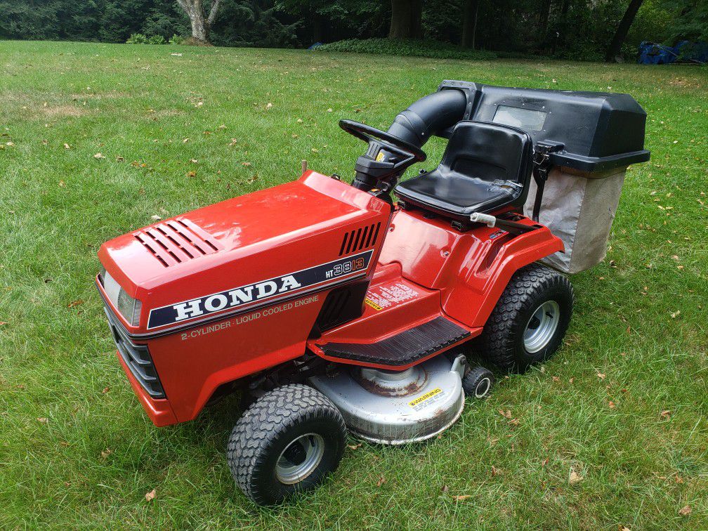 Honda 3813 tractor