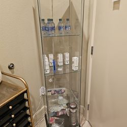 Cabinet Glass Display With Build-in Lights 