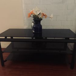 TV cabinet$30(Used)