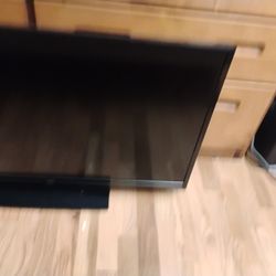Great 42 Inch Flat Screen tV For Sale!