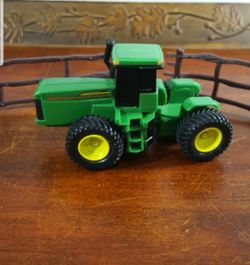 TRACTOR Birthday Party Decor