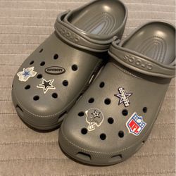 Men 11 Crocs
