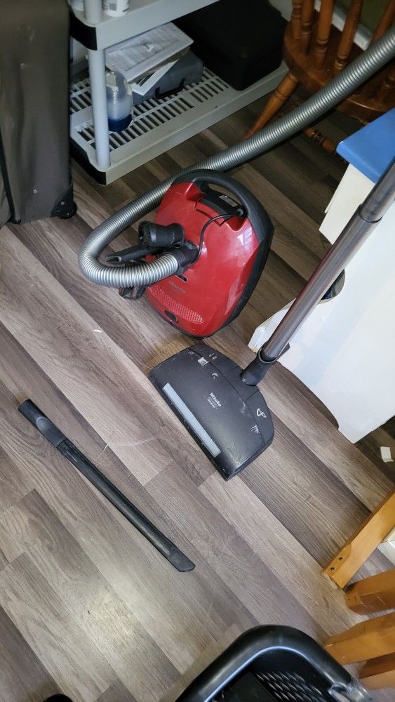 Miele Vacuum Cleaner