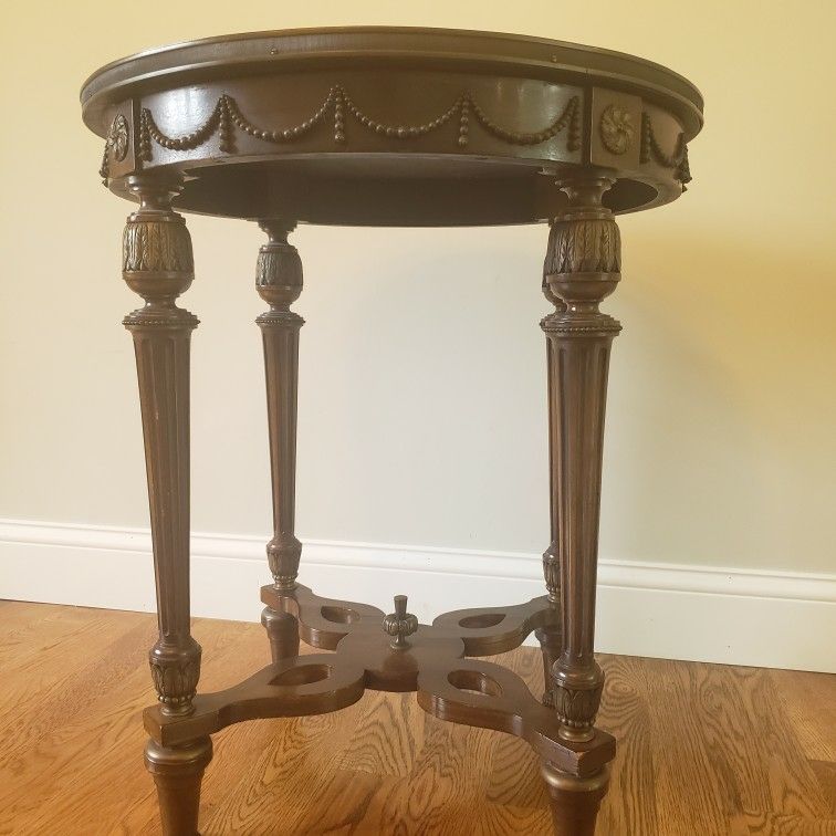 Small Side Table 