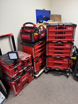 Milwaukee packout