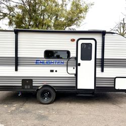 2025 Gulf Stream 17BH Super Lite – Bunkhouse – Never Used