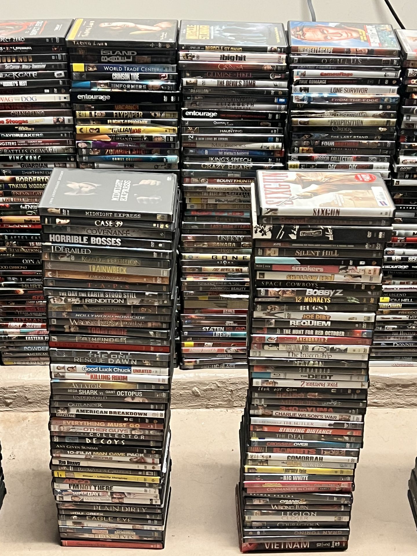 Huge Bulk Lot of Over 800 DVDs & BluRay Movies for Sale in Palm Beach