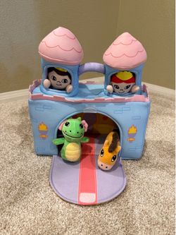 King and Queen plush castle playset