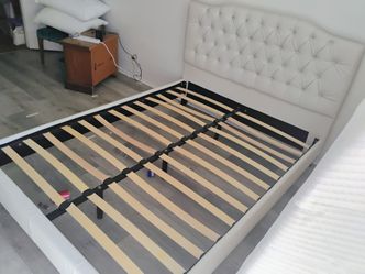 Queen size bed with firm mattress nearly New