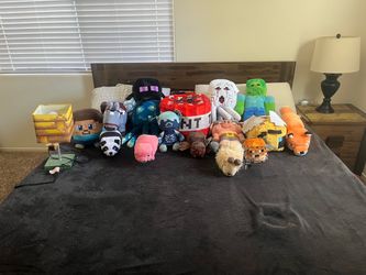 Minecraft Plush Toy Collection – Large Lot