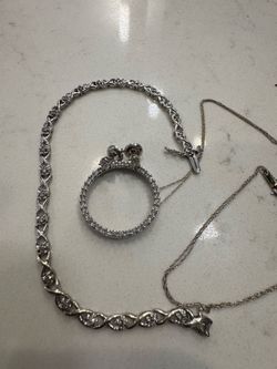 Lot diamond jewelry
