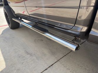 RAM 1500 side steps (09-18)