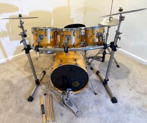 In Upland 91784. All maple 6 piece complete drum set by Peace Zildjian new quiet cymbals stands hihat cage new throne DW pedal $575 cash  in Upland 91