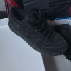 Nike Undefeated Dunks