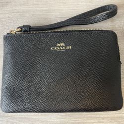 Coach Small Wrislet Clutch Wallet Black