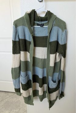 Cardigan | Medium