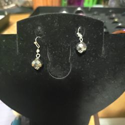 Womens Dangle Earrings 