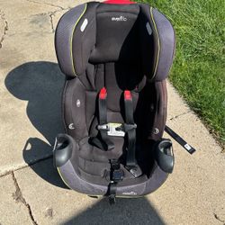 Evenflo Baby Car Seat Was $399.00 Sacrifice $150.00